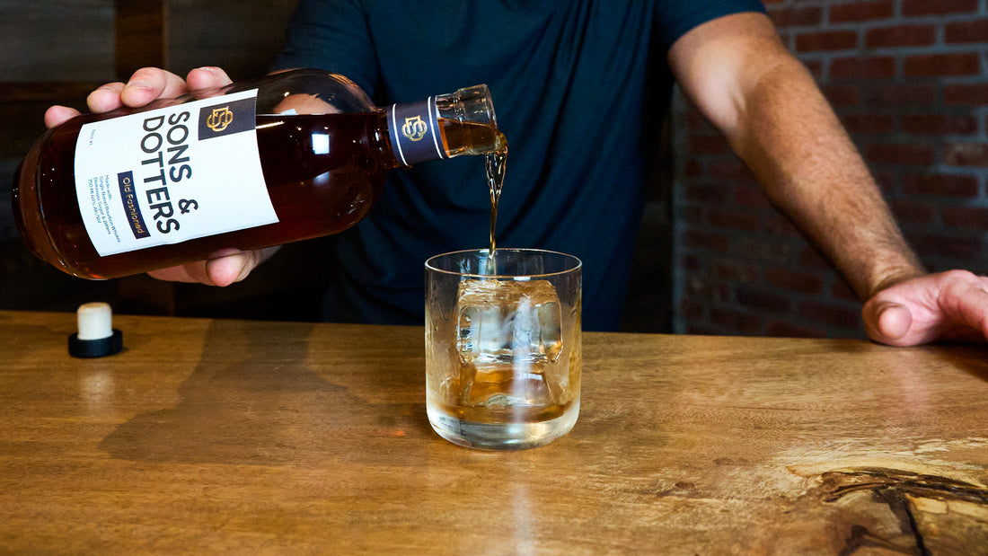 How to Make the Perfect Old Fashioned at Home: A Step-by-Step Guide